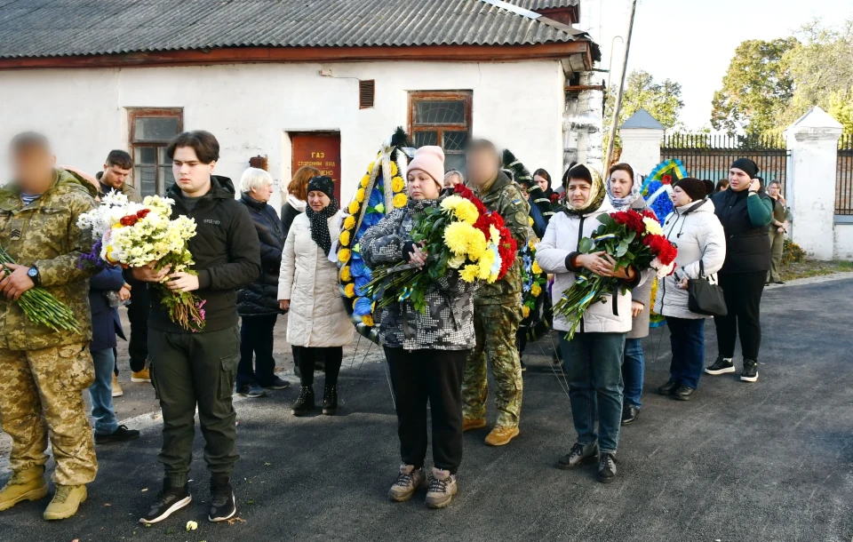 Ніжин попрощався з Воїном — Геннадієм Загнієм фото №10