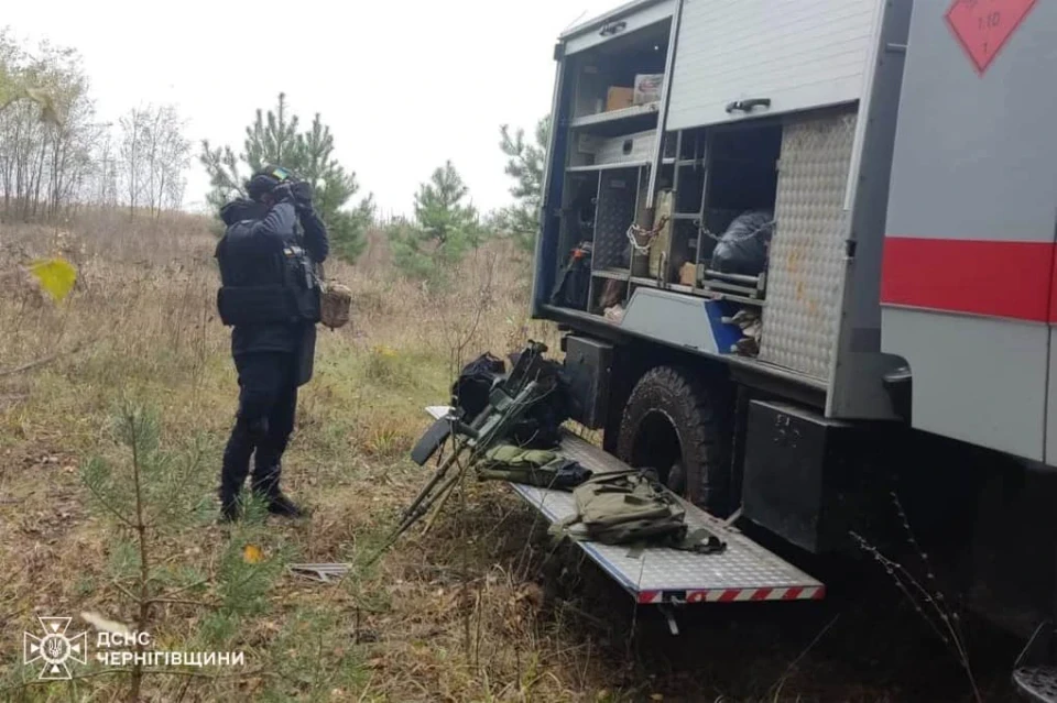 Розмінування триває: сапери знищили на Чернігівщині дев'ять вибухонебезпечних предметів фото №1