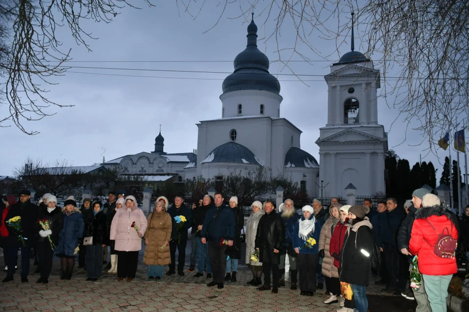 Жахлива сторінка історії: у Ніжині відбувся мітинг-реквієм, присвячений Дню пам’яті жертв Голодомору фото №1