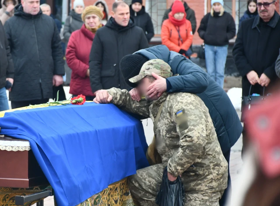 Ніжин попрощався з Воїном — Ігорем Василенком фото №5