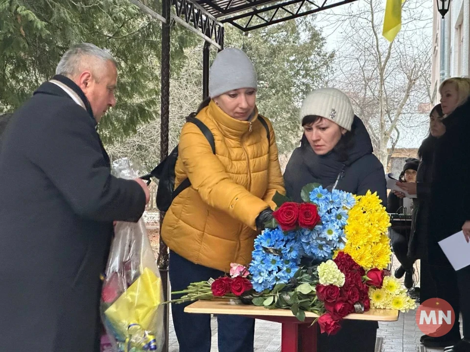 У Ніжині відкрили меморіальні дошки двом загиблим Воїнам — Сергію Сові та Павлу Трухану фото №13