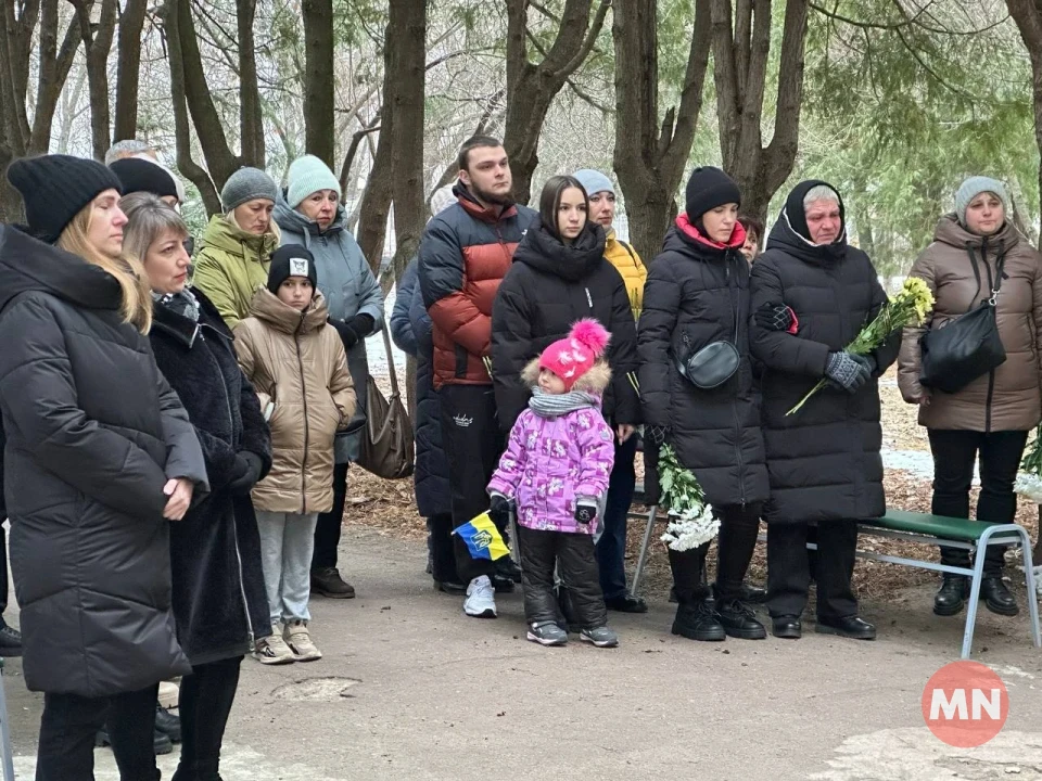 У Ніжині відкрили меморіальні дошки двом загиблим Воїнам — Сергію Сові та Павлу Трухану фото №2