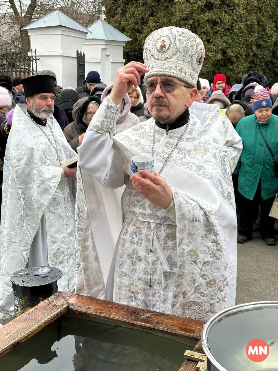 Водохреще в Ніжині: освячення води у Храмі Святої Покрови — Фоторепортаж фото №26