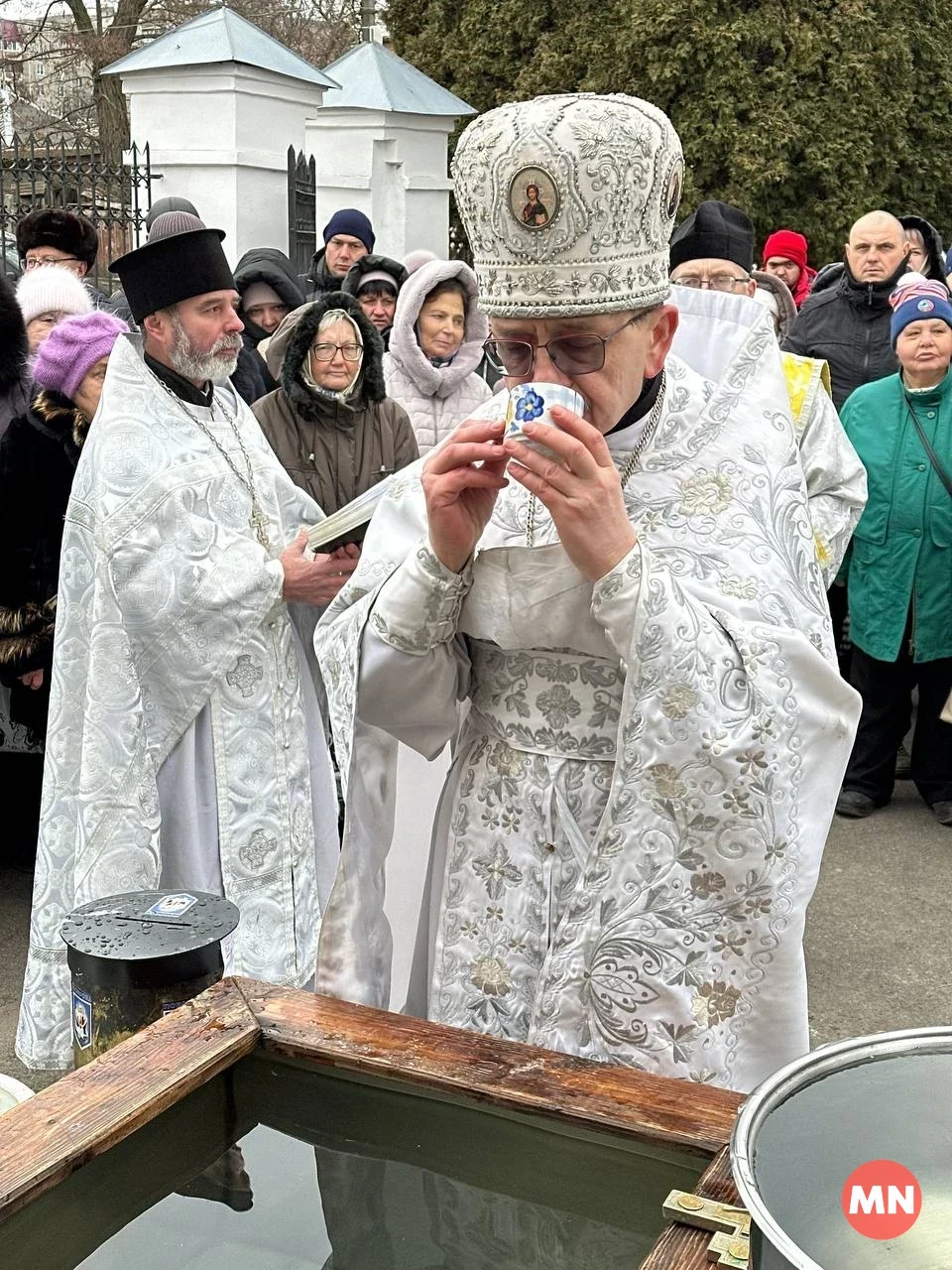 Водохреще в Ніжині: освячення води у Храмі Святої Покрови — Фоторепортаж фото №21