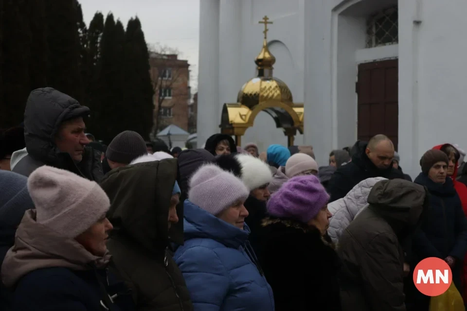 Водохреще в Ніжині: освячення води у Храмі Святої Покрови — Фоторепортаж фото №19