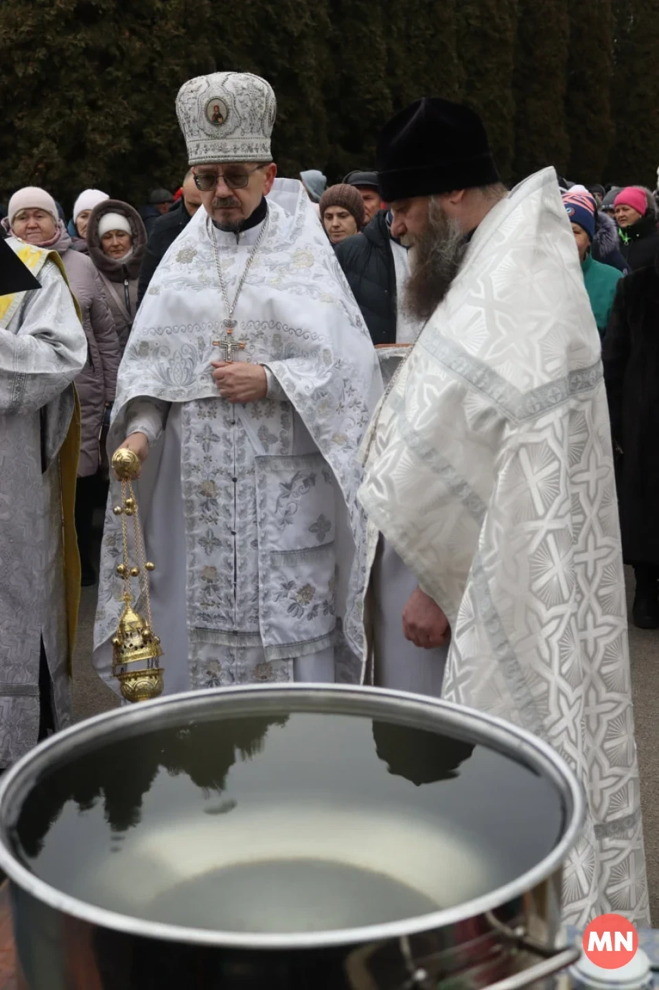 Водохреще в Ніжині: освячення води у Храмі Святої Покрови — Фоторепортаж фото №13