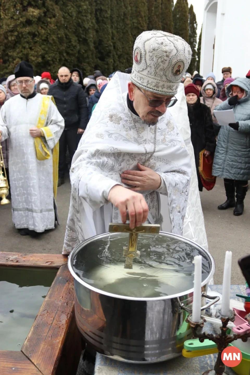 Водохреще в Ніжині: освячення води у Храмі Святої Покрови — Фоторепортаж фото №9