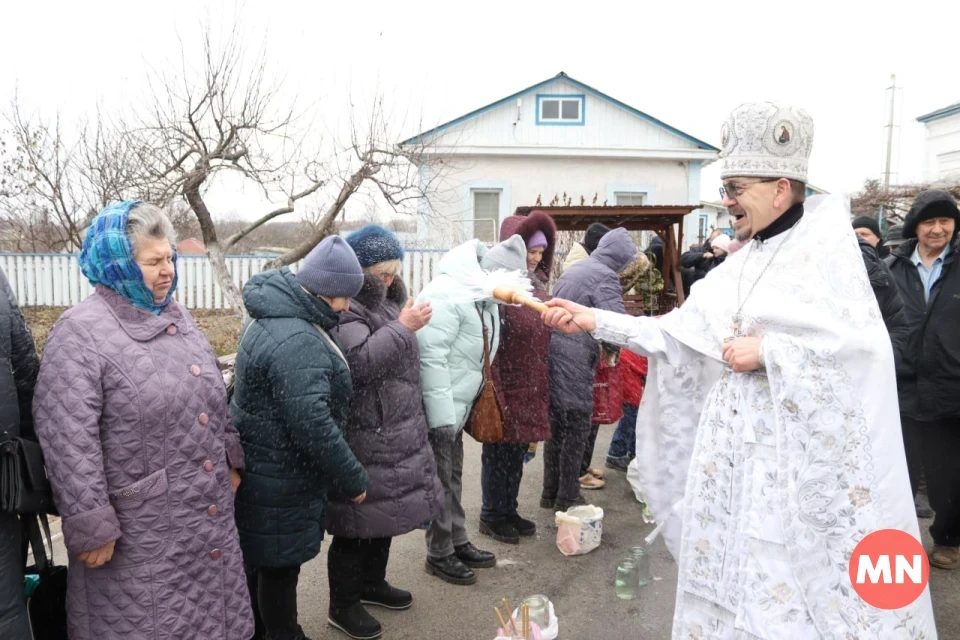 Водохреще в Ніжині: освячення води у Храмі Святої Покрови — Фоторепортаж фото №4