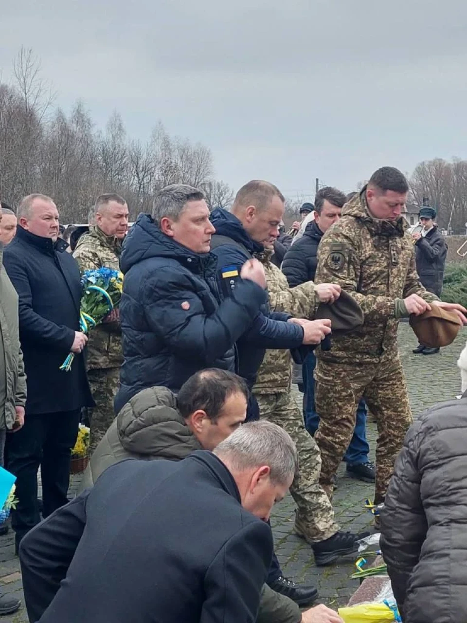 Ніжинці вшанували пам'ять героїв Крут — фото