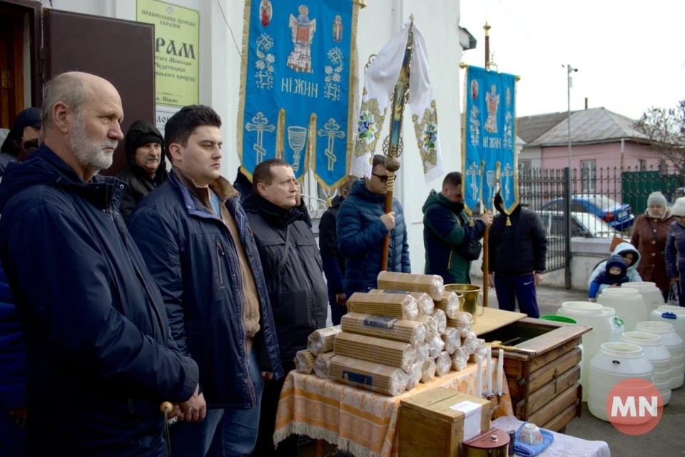 Стрітення Господнє у Покровській церкві Ніжина: освячення води та свічок — Фото фото №13