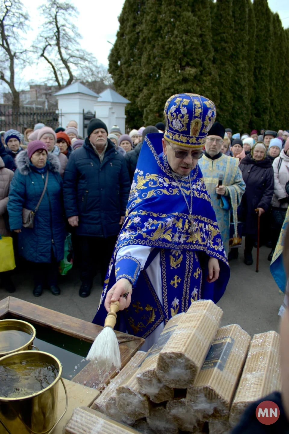 Стрітення Господнє у Покровській церкві Ніжина: освячення води та свічок — Фото фото №11