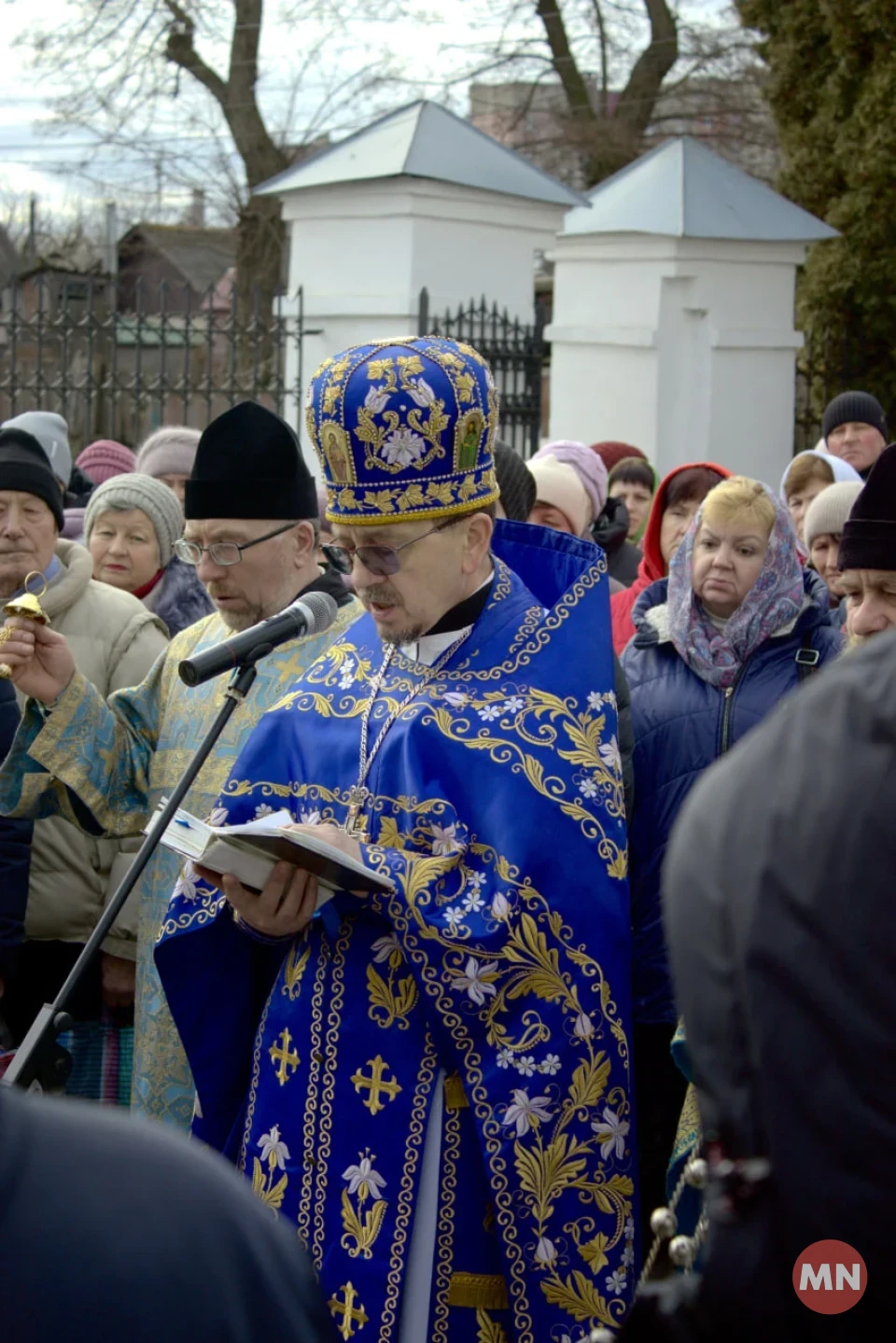 Стрітення Господнє у Покровській церкві Ніжина: освячення води та свічок — Фото фото №5