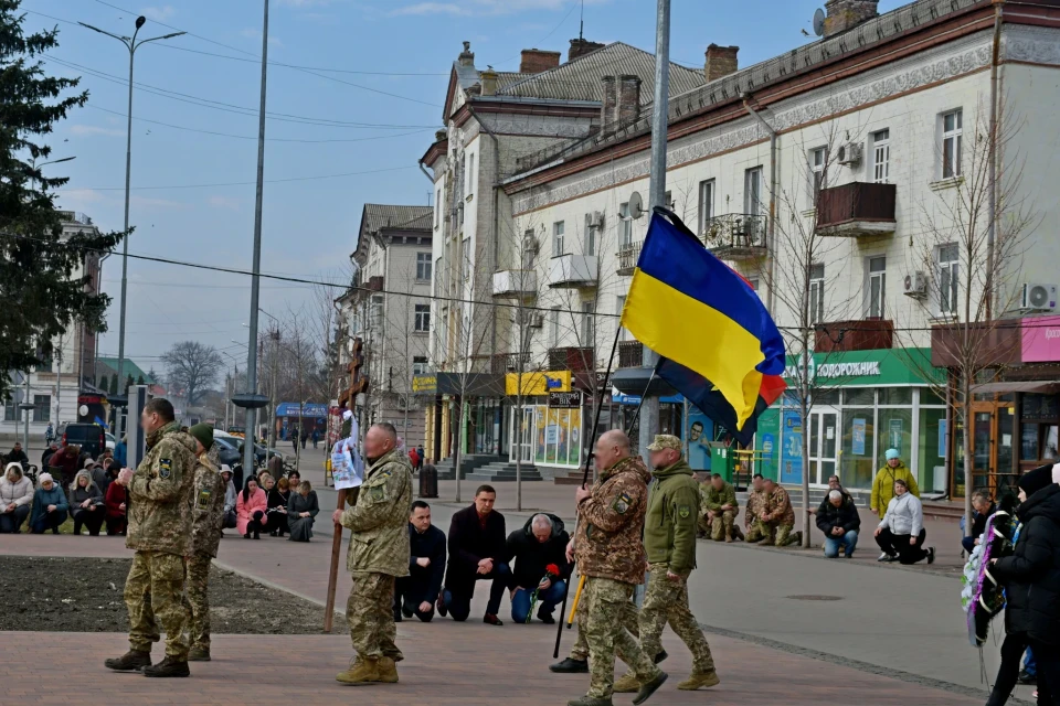 Ніжин попрощався з Воїном — Сергієм Ласим