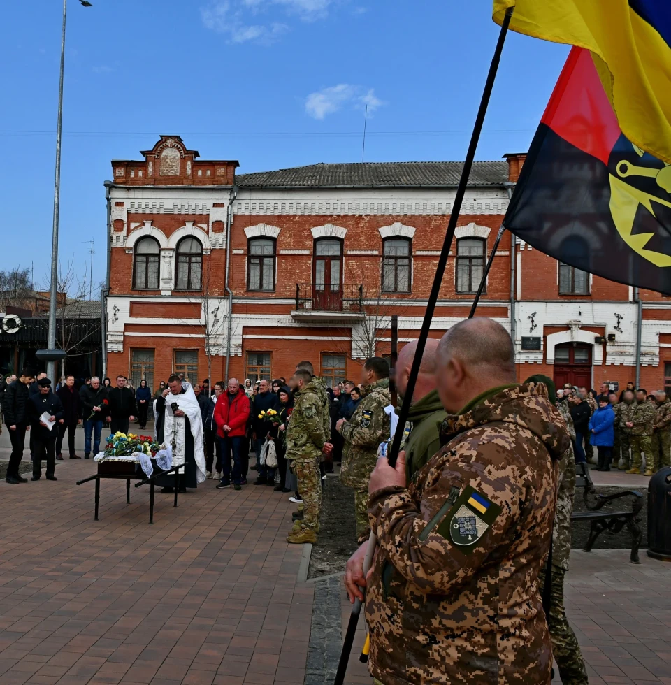 Ніжин попрощався з Воїном — Сергієм Ласим