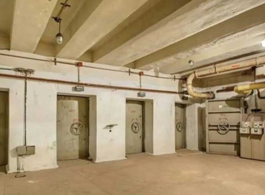 У Польщі перевіряють майже 4 тисячі укриттів: половину вже оглянули