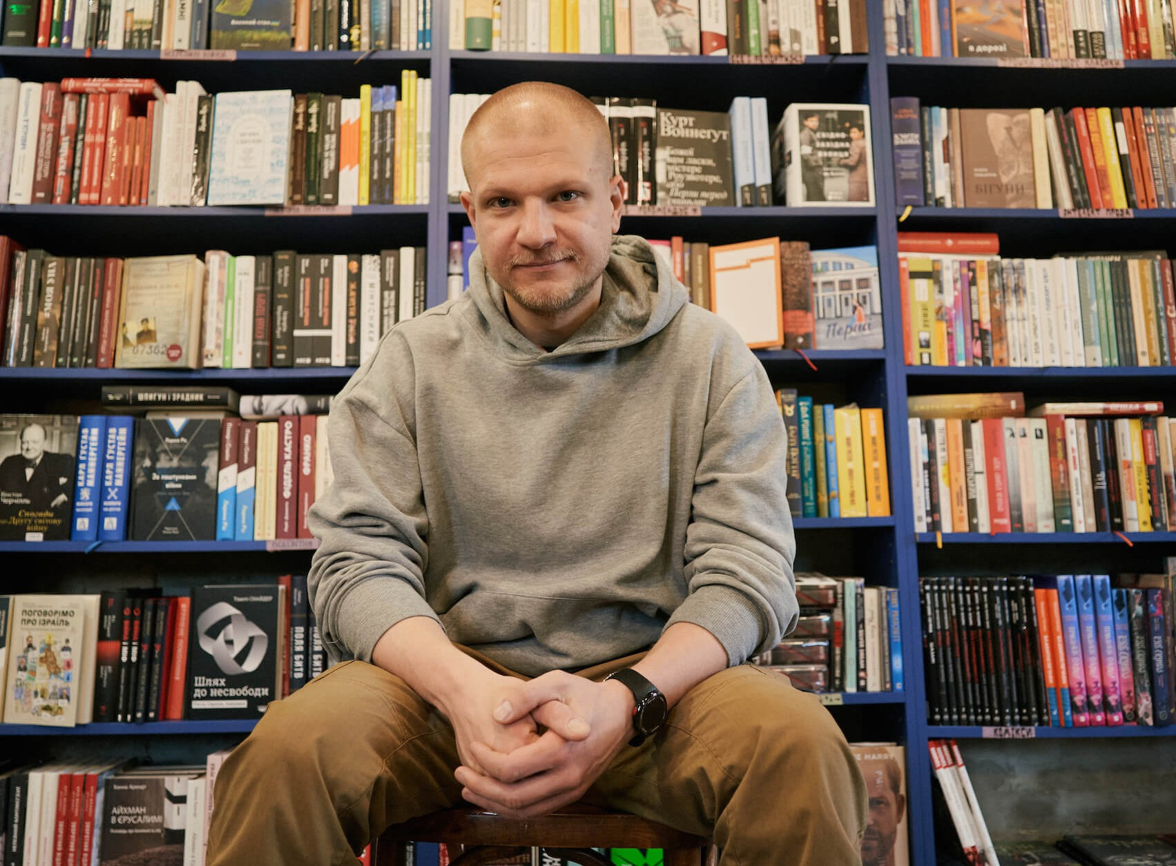 "Наче згадувати серіал, який я дивився в дитинстві" — так про Ніжин говорить ніжинський письменник...?