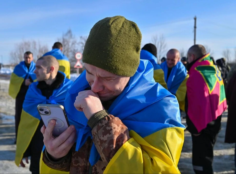 207 українських воїнів повернулося з російського полону - Зеленський