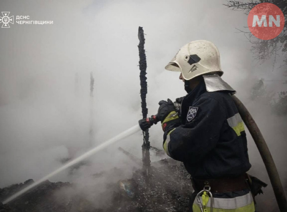 На Чернігівщині за добу сталося 12 пожеж та виявлено 16 вибухонебезпечних предметів