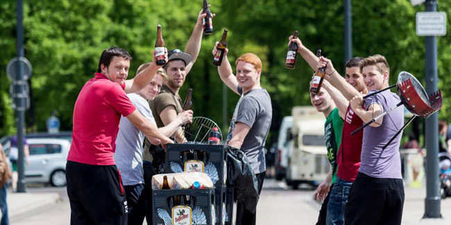 У якій країні День батька є офіційним державним святом і вихідним днем у день Вознесіння Господнього?