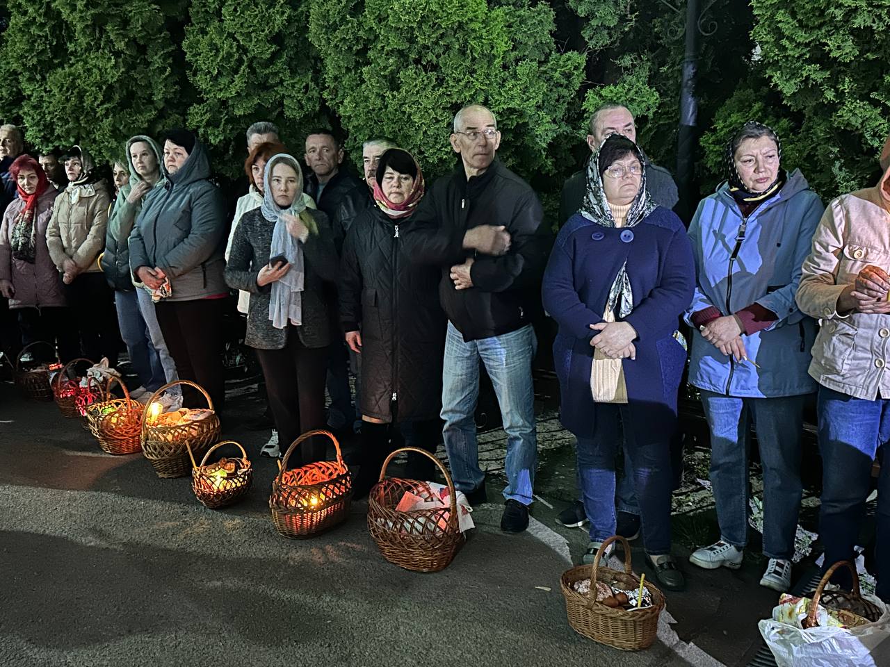 За яким принципом визначають дату Великодня?