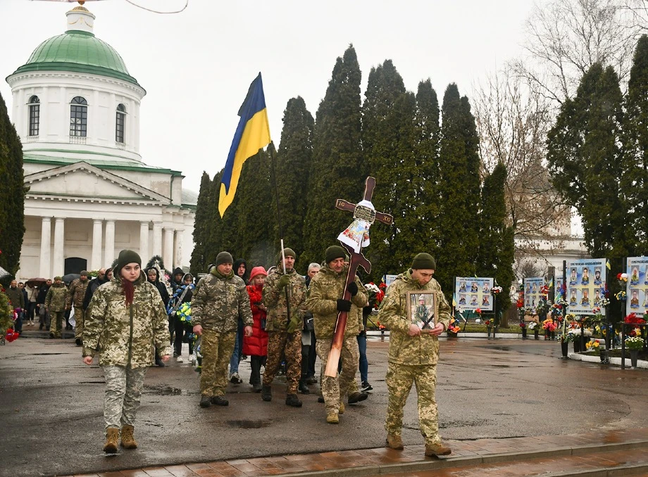 Ніжин попрощався з Воїном — Валерієм Сідоровим (Фото)