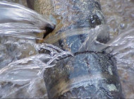 У Ніжині через прорив водогону частина вулиць залишилася без води