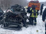 На Чернігівщині сталася смертельна ДТП за участі легковика та автобуса
