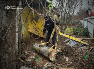 У Ніжинському районі сапери вилучили уламок ракети «Кинджал» з приватного подвір’я