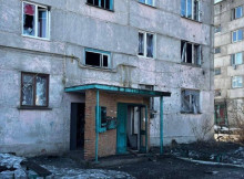 Росіяни вдарили у багатоповерхівку на Чернігівщині: є руйнування та постраждалі