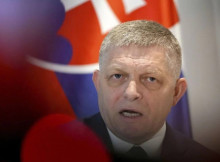 Фіцо пригрозив припинити постачання електроенергії Україні через суперечку щодо нафти