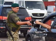 Верховний Суд скасував відмову нижчих інстанцій у справі чоловіка, якого двічі не випустили за кордон