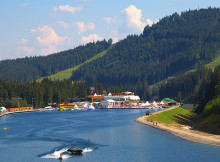 Як зробити весняну відпустку незабутньою: поради досвідчених мандрівників