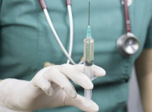 За неналежне виконання профобов’язків, внаслідок чого помер пацієнт, на Ніжинщині судитимуть лікаря 