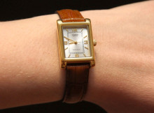 Як обрати жіночий годинник на кожен день