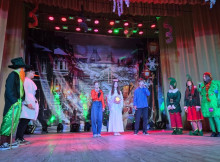 Казка на сцені: у Ніжині показали святкову виставу «В пошуках чарівної зірки Миколая»