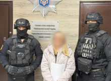 На Житомирщині матір підозрюють у злочинах проти власної малолітньої доньки