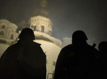 Як світ відреагував на варварський удар росіян по Києво-Печерській лаврі