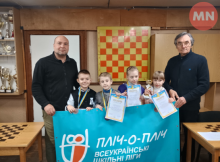 У Ніжині стартував другий етап Всеукраїнських шкільних ліг «Пліч-о-пліч» з шахів