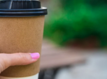 Бумажный стакан, который не обжигает руки — миф?