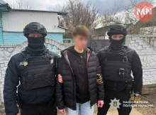 У Прилуках викрили 19-річного підозрюваного у збуті наркотиків