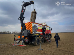 У Ніжинському районі піротехніки вилучили залишки російської ракети «Іскандер»