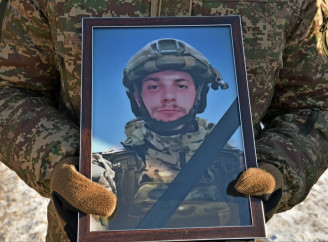 Ніжин попрощався з Воїном — Данилом Гусаком