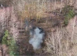 Чернігівські прикордонники знищили техніку росіян - Відео