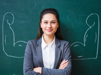 У 2026 році зарплати вчителів першої категорії зростуть до 22,5 тис. грн