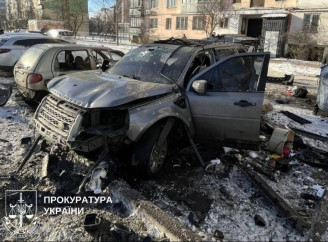 Вибух авто в Києві кваліфікували як теракт: постраждав військовослужбовець