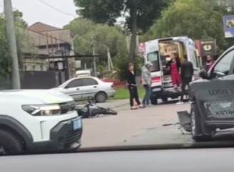 У Ніжині легковик зіткнувся з мотоциклом: постраждав водій двоколісного