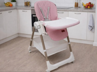 Як вибрати зручний столик для годування: поради батькам