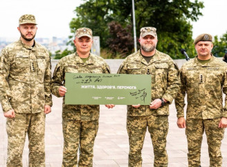 У Києві відкрили пам’ятний знак бойовим медикам напередодні Дня Медичних сил ЗСУ