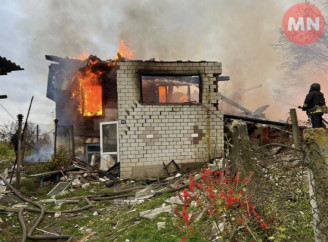 Після атаки на Новгород-Сіверський: дитина у тяжкому стані, зруйновані будинки та енергооб’єкти