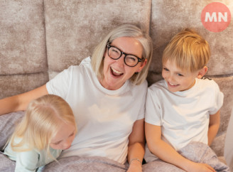 Бабуся "на замовлення" – новий спосіб боротися з самотністю